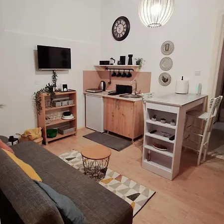Apartment Square Nine Novi Sad Dış mekan fotoğraf