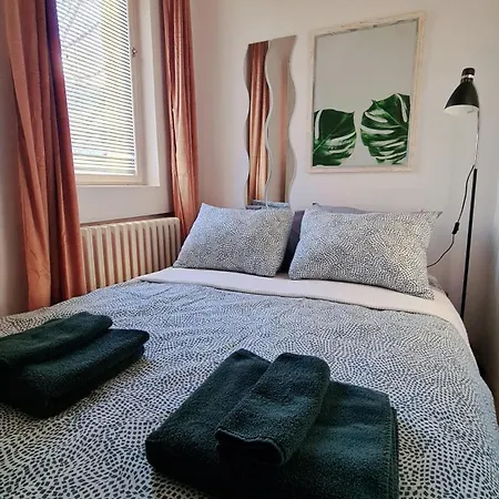 Apartment Square Nine Novi Sad Dış mekan fotoğraf